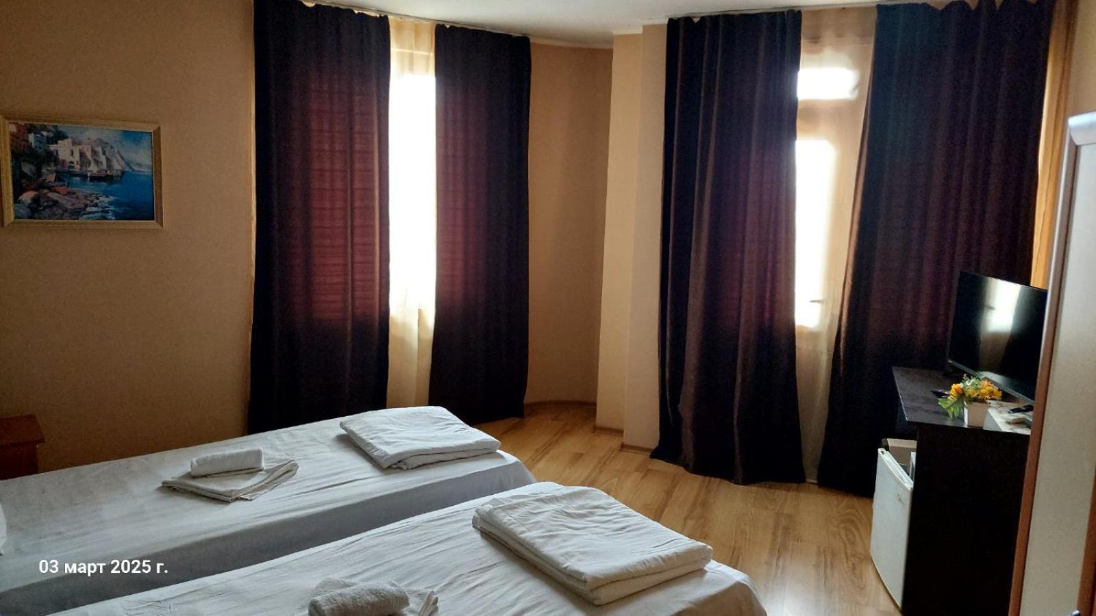 פומורי Hristovi Apartments & Studios מראה חיצוני תמונה